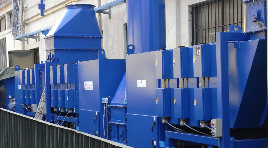 Cleaning units
