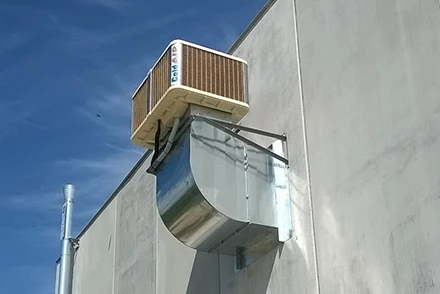 Impianto di aerazione a raffrescatori per azienda