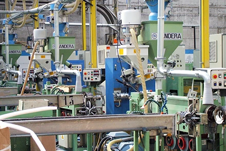 Aspirazione e filtrazione per l'industria della gomma e della plastica